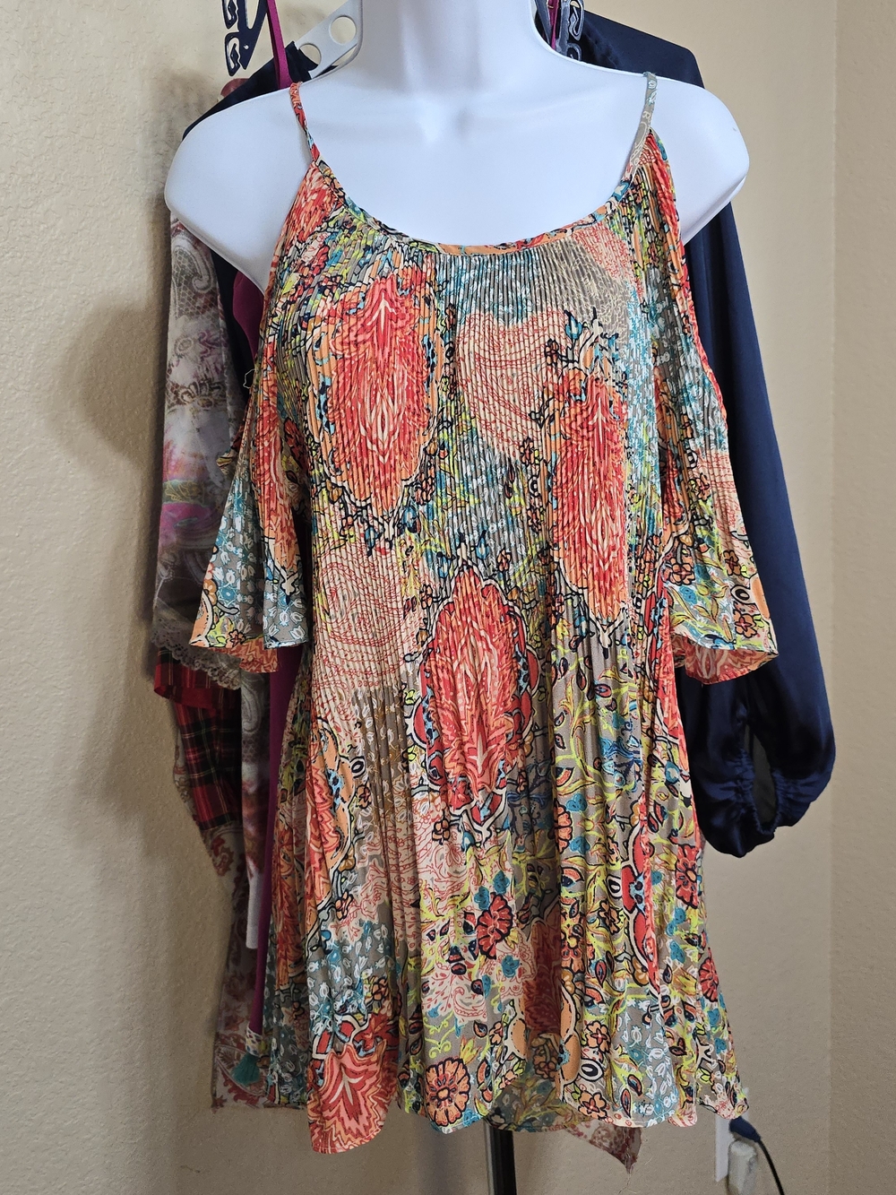 Spense Multicolor Floral Cold-Shoulder Camisole Tunic